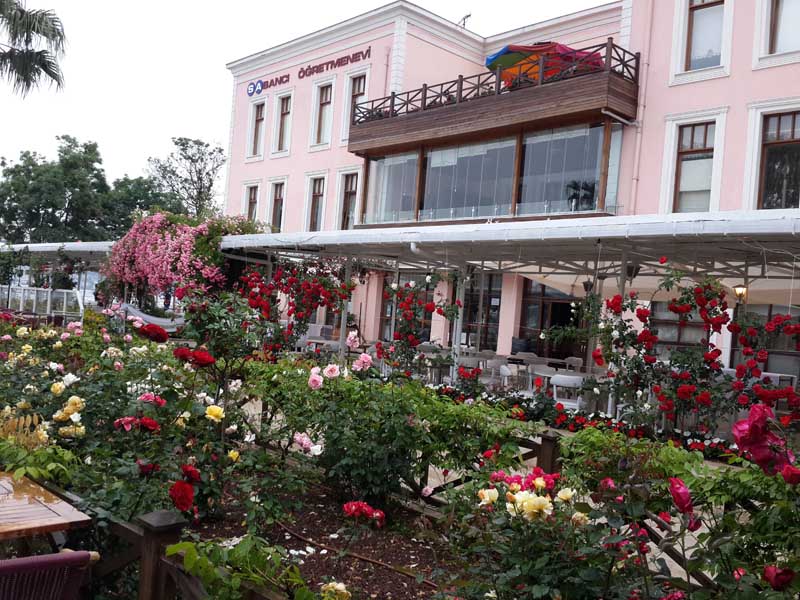 Sabancı Öğretmen Evi Anadolu Hisarı